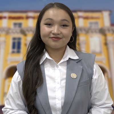<strong>Яр Айсана Канатовна</strong>